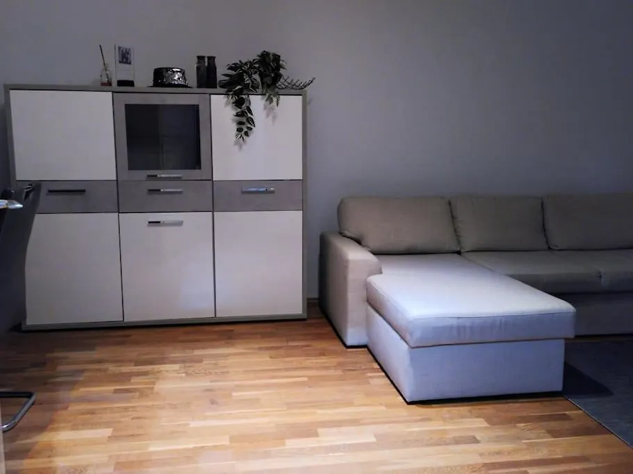 アパート 3 Zimmer-Wohnung - Fuer Arbeitsaufenthalte - Gemuetlich, Gut Gelegen Und Guenstige Wochenraten ミュンヘン